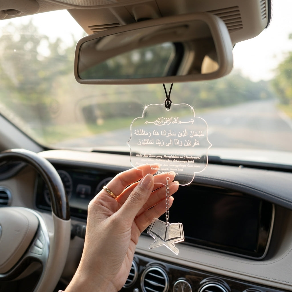 Islamic Car Hanging with Safar Ki Dua – Acrylic Travel Dua Car Ornament
